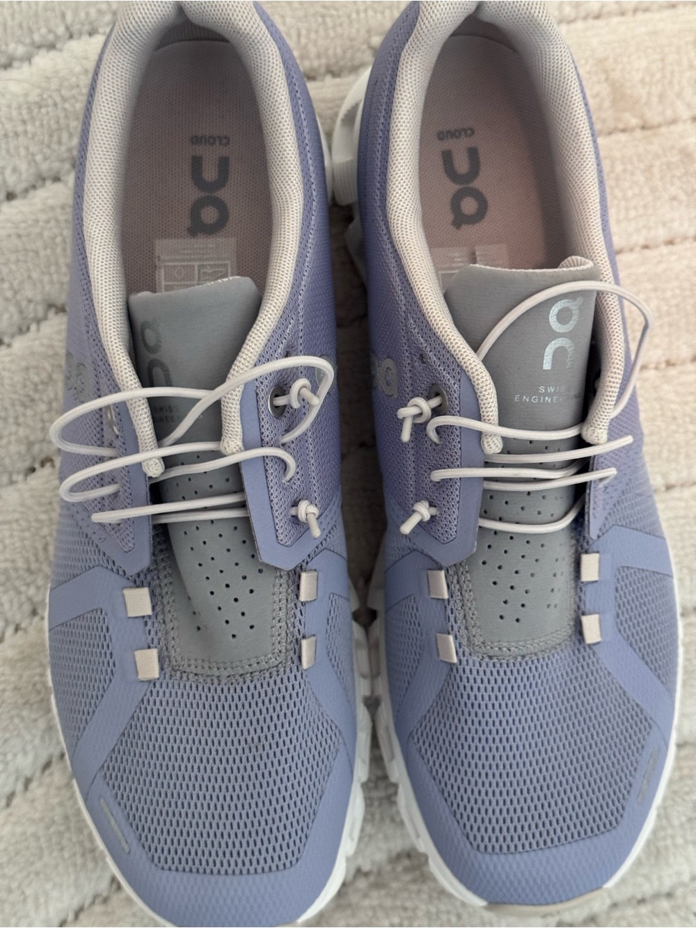New On Cloud 5 woman sneakers
